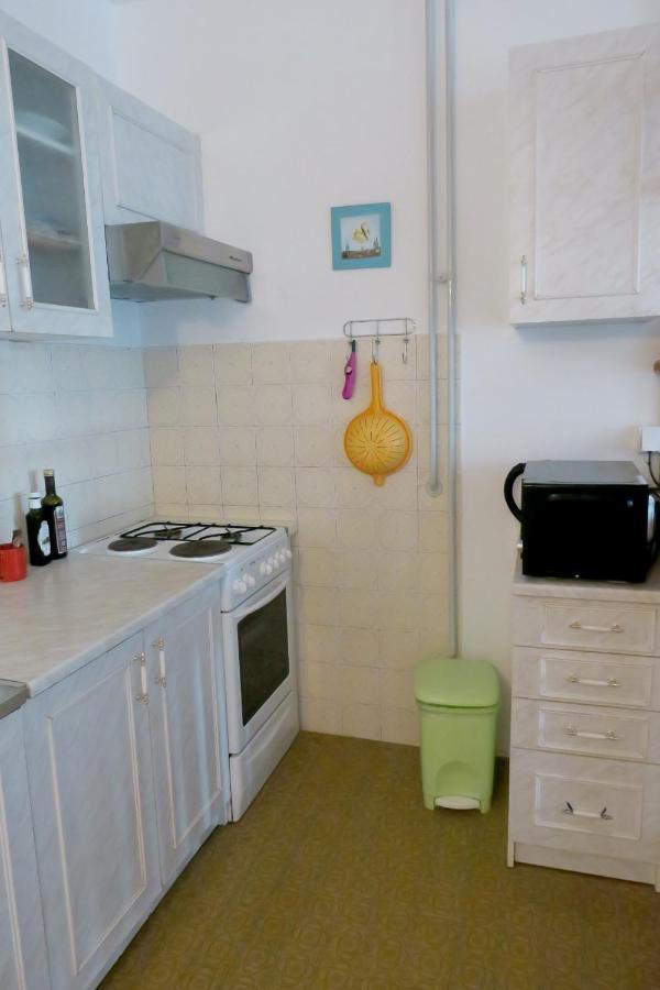 Elda Apartman Póla Kültér fotó